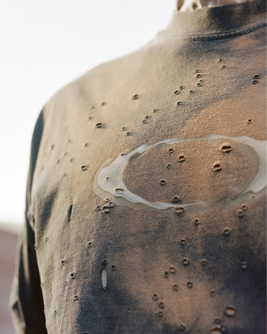 Satisfy x Oakley by David and Douglas — 16/26