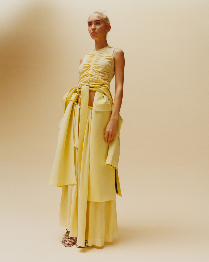 Vogue France Iris by Laura Jane Coulson — 13/23